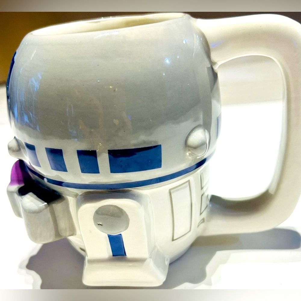 Star Wars R2D2 Droid BEEP BOOP 3D Sculpted 12oz Ceramic Coffee Cup Mug